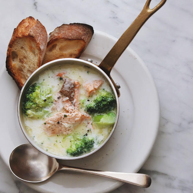 Salmon chowder