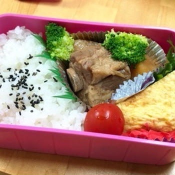 【今日のお弁当】豚の角煮とじゃがいも