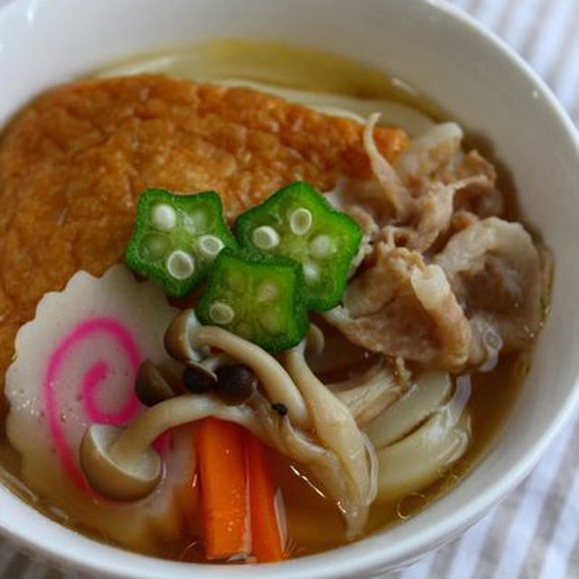 あったか肉キツネうどん