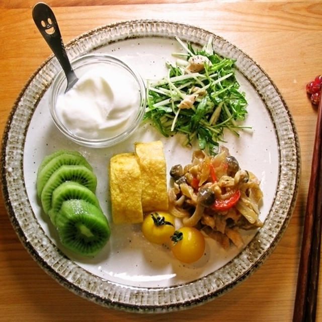水菜の鶏ハム胡麻サラダ