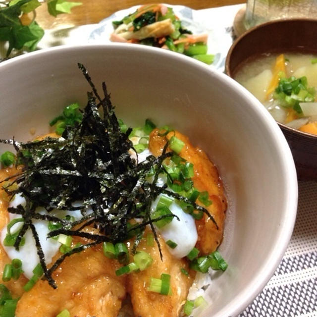 ヘビリピ間違いなし‼︎ピリ辛唐揚げ丼〜やっぱり美味しい♡