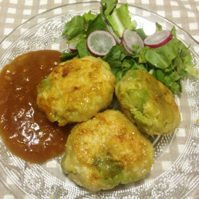 アボカドカレーのチキンバーグ