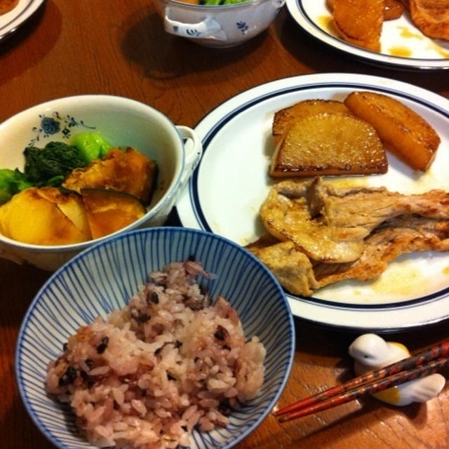 豚肉のオニオン焼き ストウブde温野菜