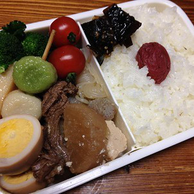 おでん弁当。庭の小鳥