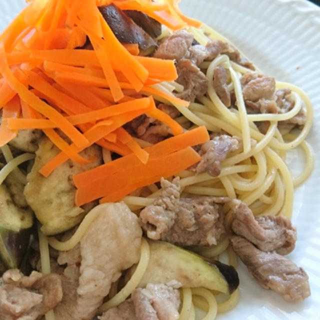 豚と茄子のニンニクバター醤油パスタ