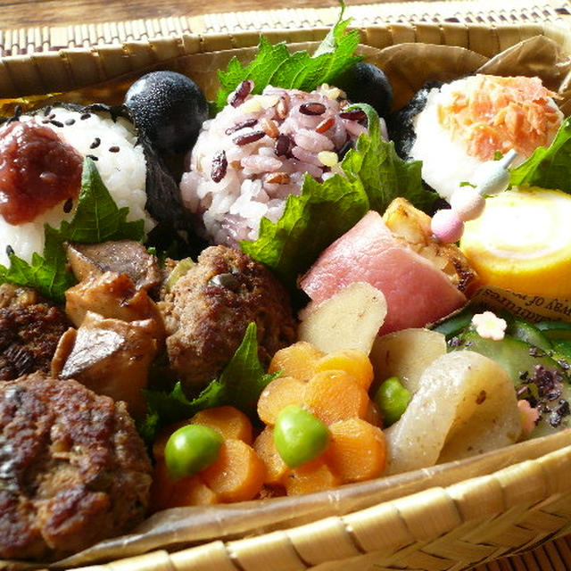 バルサミコ酢からめ肉団子弁当＆スピッツ♪