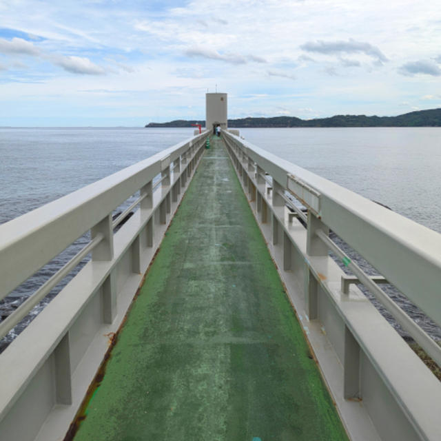 玄海海中展望塔