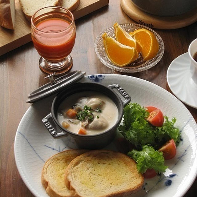 ストウブで♪ 牡蠣のチャウダーの朝食