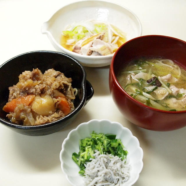 女性用の夕食