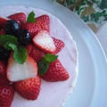 幼児・小学生用レシピ♪材料３つで簡単＆本格的な。。苺のババロア♪ by toshieさん
