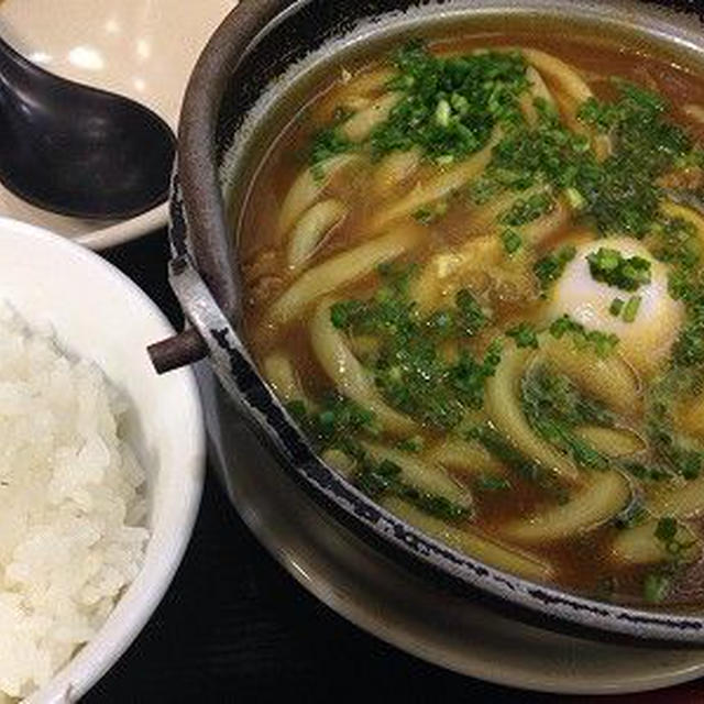 カレー鍋焼き定食。お昼寝きなこ