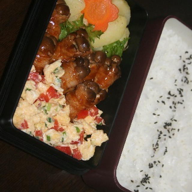 7月22日　　しめじの豚肉巻き焼き弁当