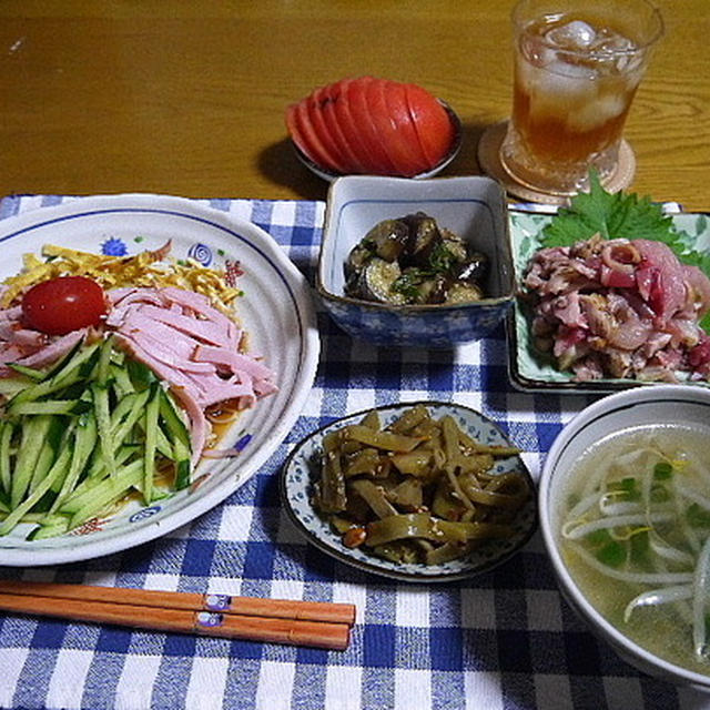 【夕食】冷やし中華・地鶏のお造り・なすのナムル…