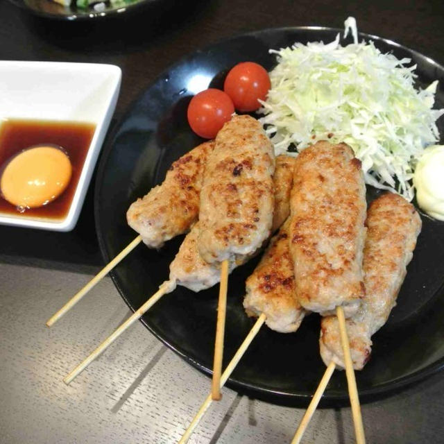 卵黄つけて、つくねが食べたい