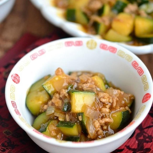 夏もやっぱり食べたい麻婆！旬の夏野菜麻婆はいかがでしょうか？