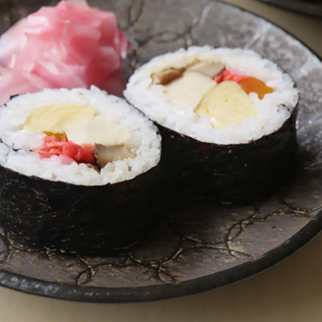 高野豆腐入り太巻き寿司