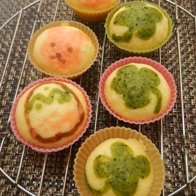 デコ蒸しパン