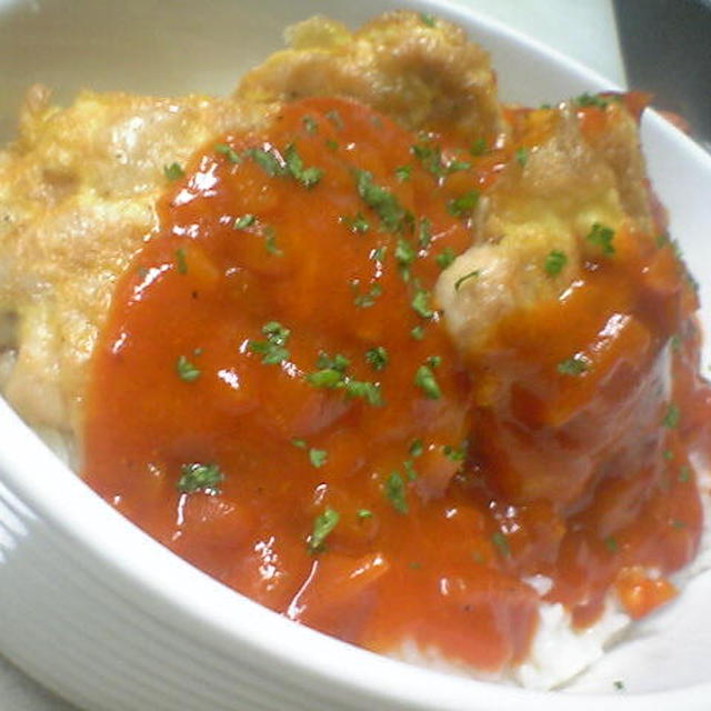 鶏のピカタでケチャップ丼