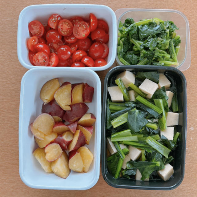 2/2に作った、作り置きおかず（ミニトマトのマリネ、菜花のからし和え、さつまいものレモン煮、小松菜と高野豆腐の煮びたし）