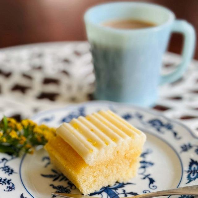 春のひととき　トレジョのレモンケーキ