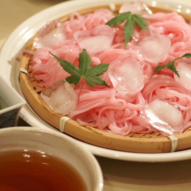 《居酒屋メニューde晩ご飯》秋田小町麺／赤魚の煮付け／野菜天