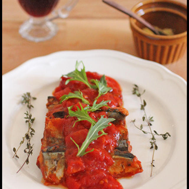 簡単・瞬速おかず2品！ご飯といけるサンマの和風トマト煮と豆腐の舞茸あんかけ