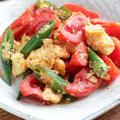 色鮮やかな夏野菜を使って。トマトとオクラのふわたま中華炒め