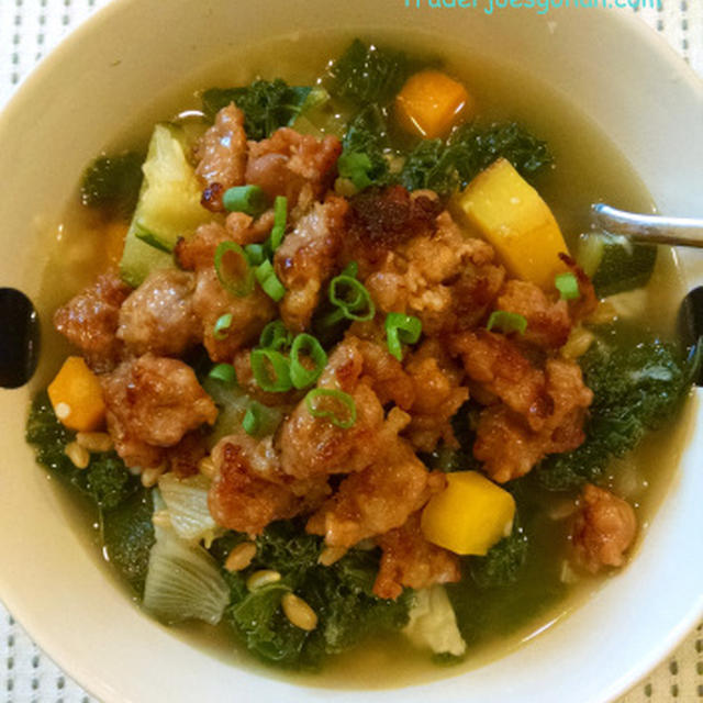 トレーダージョーズの野菜と大麦（バーレー）のスープ　Barley Soup