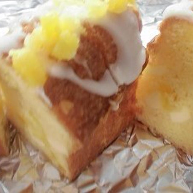 パイナップルとクリームチーズ入りパウンドケーキ！！