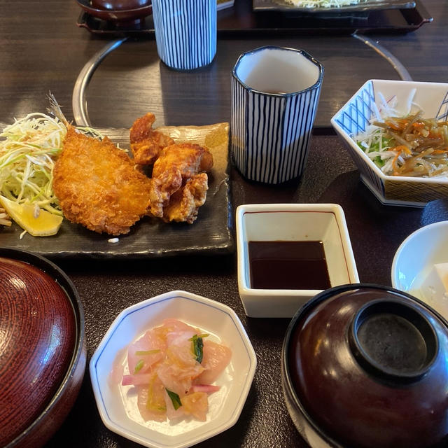 バッタリ ！出会ってランチへ (∀｀*ゞ)