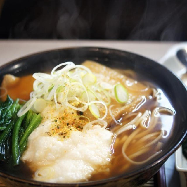 ■夜麺【とろろ入りキツネうどん】