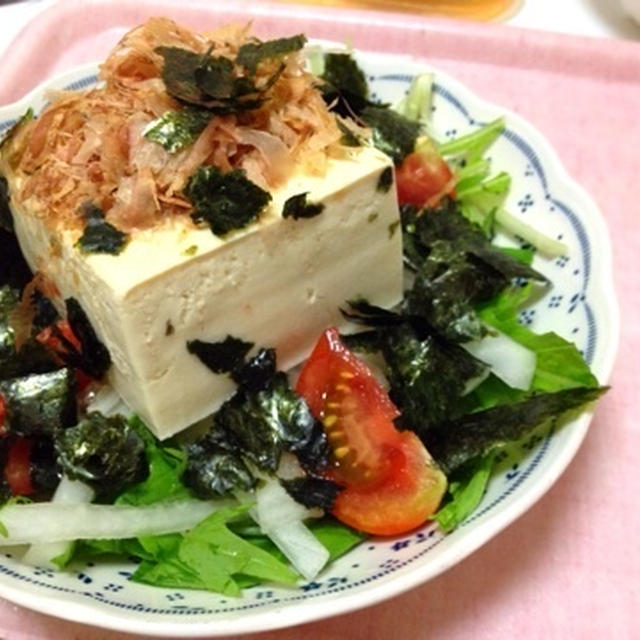 【レシピ】和食屋さんのお豆腐サラダ(*^^*)