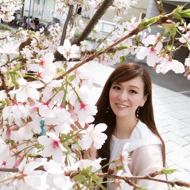 鎌倉、桜が咲いてます〜！「BIGOT TOKYO鎌倉店 モン・ペシェ・ミニョン」で焼きたてパン♪