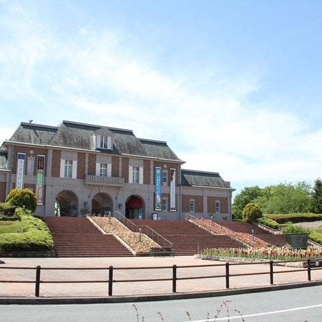 道の駅　神戸フルーツ・フラワーパーク。モンキーズ劇場。