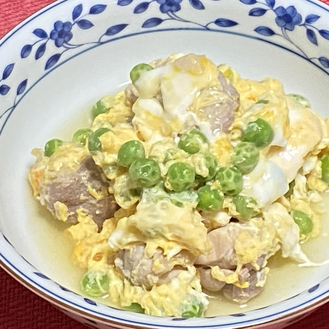 【レシピ　鶏肉とえんどう豆の卵とじ】金運、健康運アップ、運気のバランスを整える！
