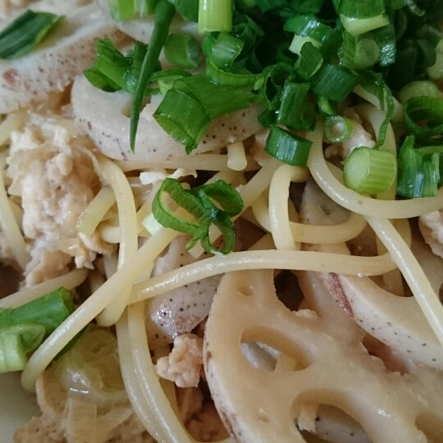 れんこんと鶏の和風パスタ