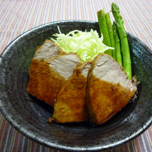 「中・エスニック」ガラムマサラでスパイシー煮豚