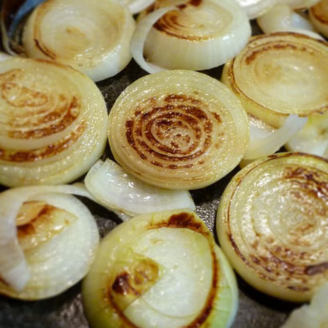 焼き玉葱と小松菜のヤンニョム和え