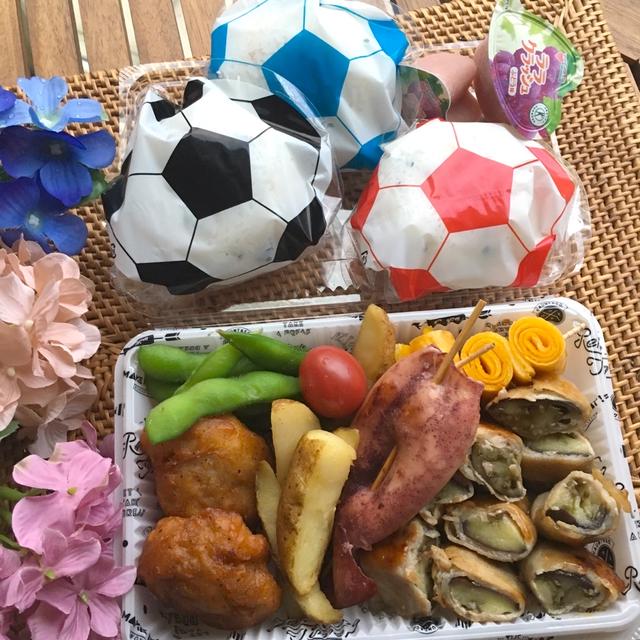 球技大会用の簡単サッカー弁当〜百均のお弁当グッズ活用！〜