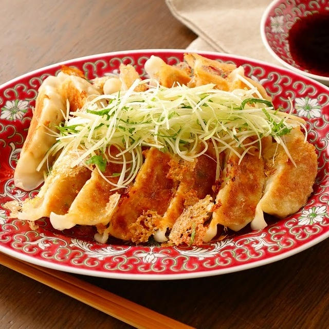 冷凍餃子で時短 !! たっぷり薬味のせ ♪ サッパリ餃子 (レシピ)