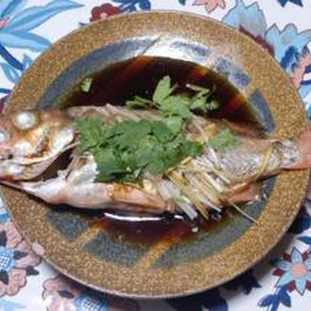 湧き立つ風味が素敵です！！めばるの台湾蒸し