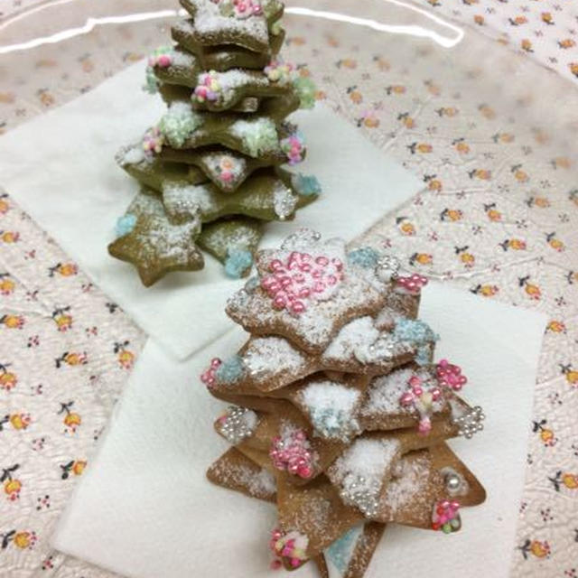 クッキークリスマスツリー、落下注意！