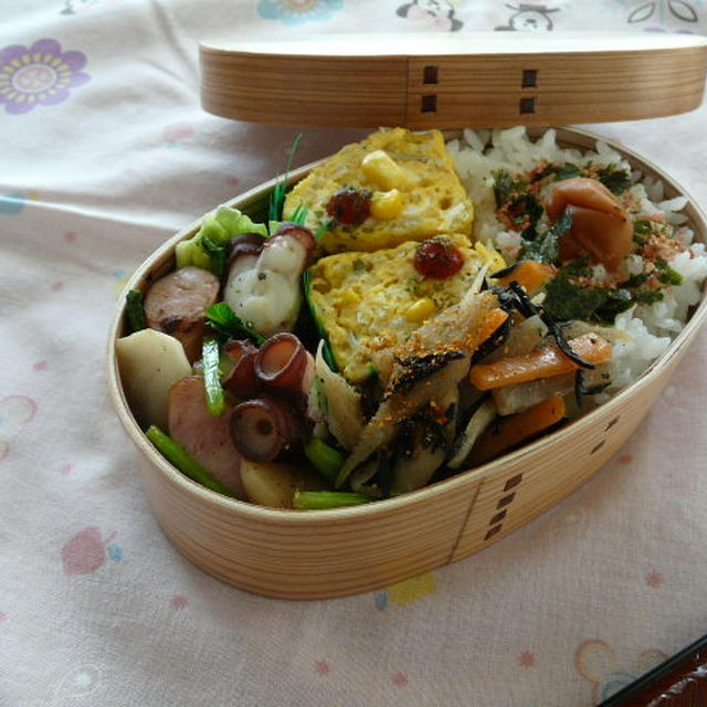 お弁当（タコ＆かぶのハーブソルト炒め）