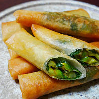 大葉とカレー香る、胡瓜と生姜の春巻♪