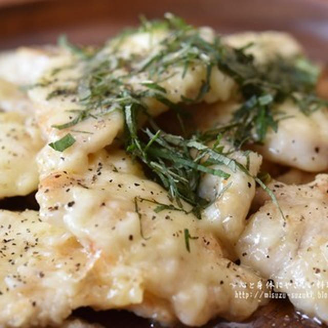 【レシピ・おつまみ・主菜・動画】ヘルシー！コスパ抜群！鶏むね肉のとろーりチーズ焼き