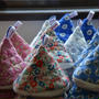 handmade♪ストウブ専用三角帽の鍋つかみ