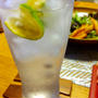 焼酎の炭酸割りにかぼすを絞って 爽やか～！