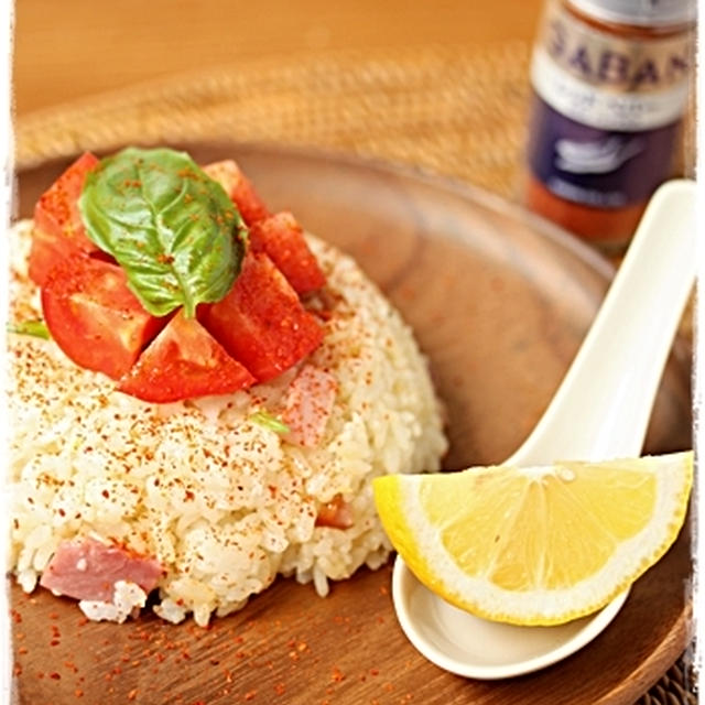 夏休みのお昼ご飯、エスニックレモンチャーハン。