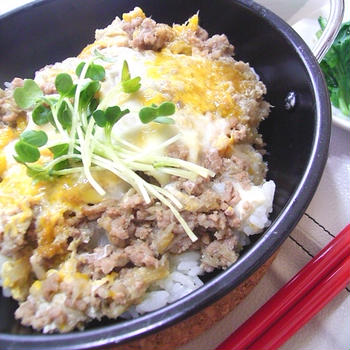 賄い料理の「かわり親子丼」