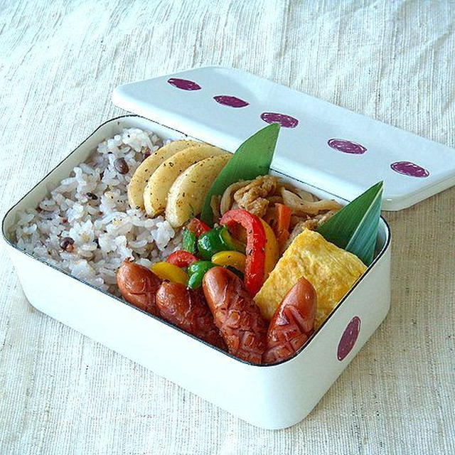 7/31(水)焼きソーセージ弁当